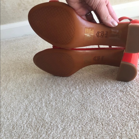 Tory Burch Cecile Patent City Sandal - Picture 4 of 7